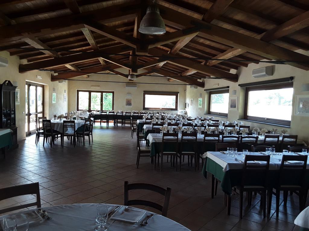 Agriturismo Monte Dell'Olmo Тревиньяно-Романо Экстерьер фото
